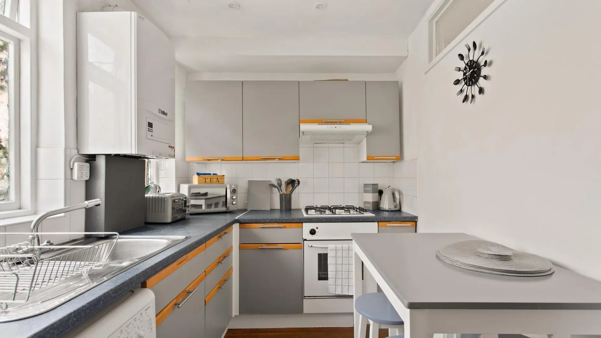 Two Bedroom By Brookland Stays Serviced Accommodation Short Lets Brighton & Hove With Free Wifi Birleşik Krallık