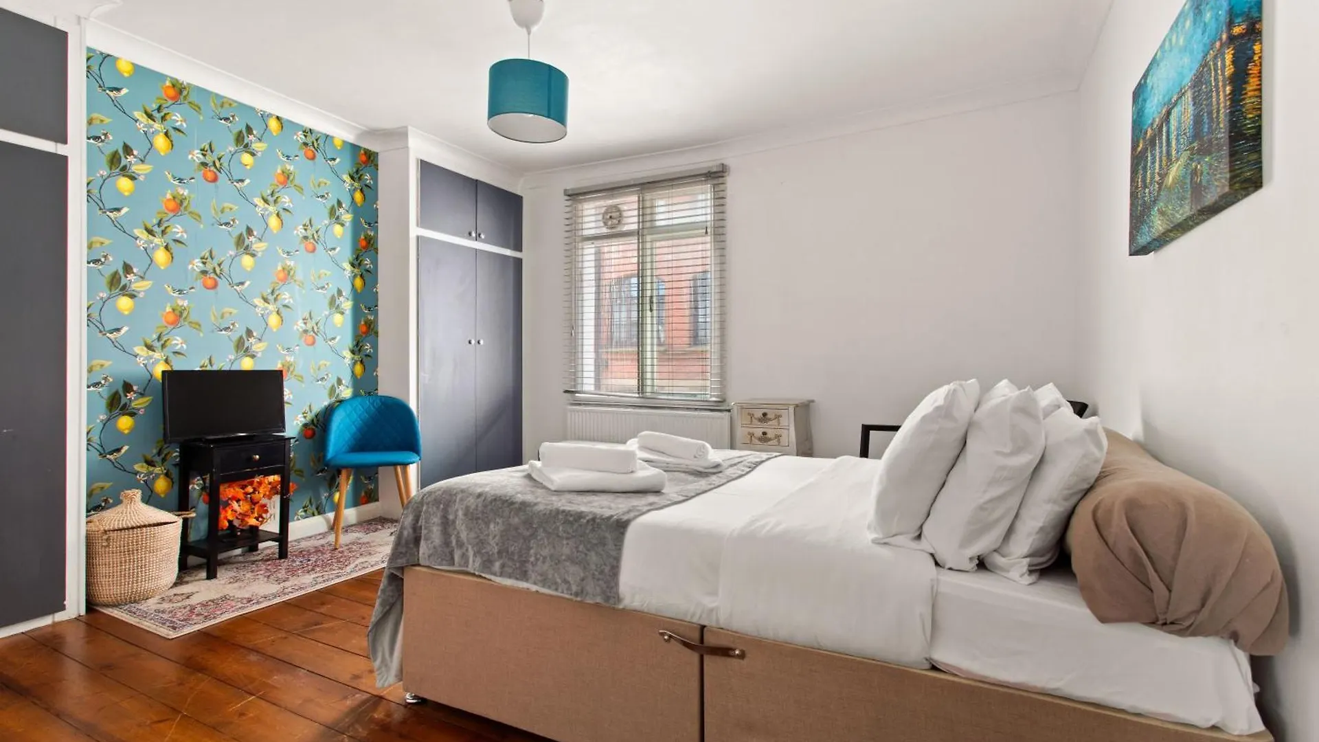 Two Bedroom By Brookland Stays Serviced Accommodation Short Lets Brighton & Hove With Free Wifi 0*,